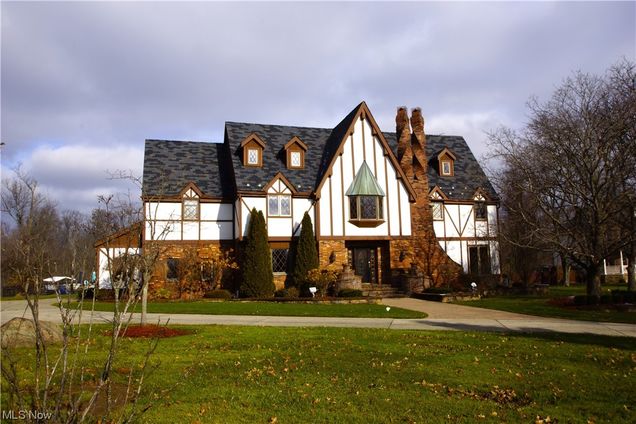 11300 Boston Rd, North Royalton, OH 44133 Estately 🧡 MLS# 4446347