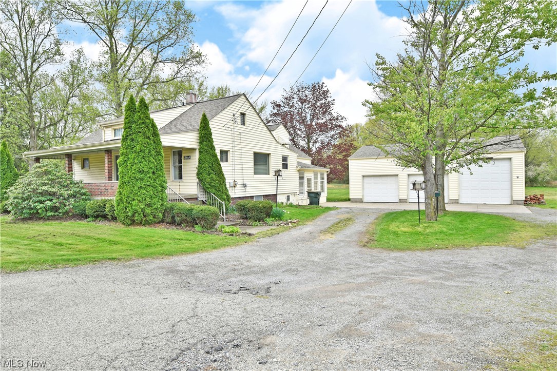 13464 Woodworth Rd  