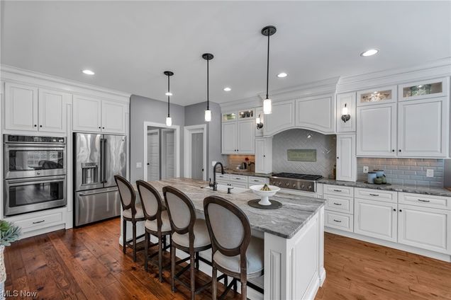 2542 Maple Hill Rd, Willoughby Hills, OH 44094 | Estately 🧡 | MLS