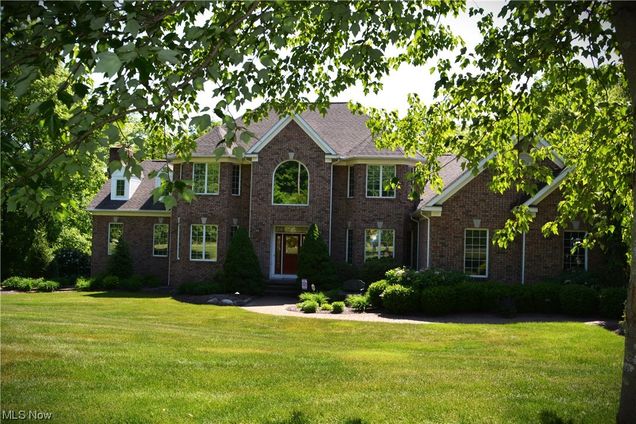 245 Meadow Oaks Trail Medina, OH House Sold - Photo 1 of 35. Opens carousel modal