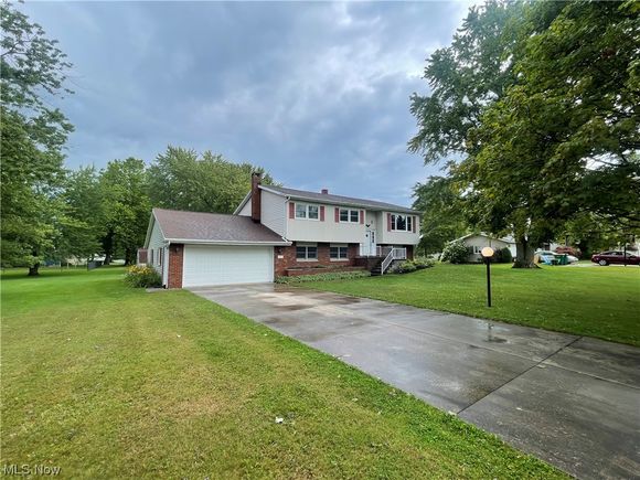 333 Kathleen Drive Jefferson, OH House Sold - Photo 1 of 29. Opens carousel modal