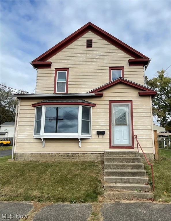 298 W Clark