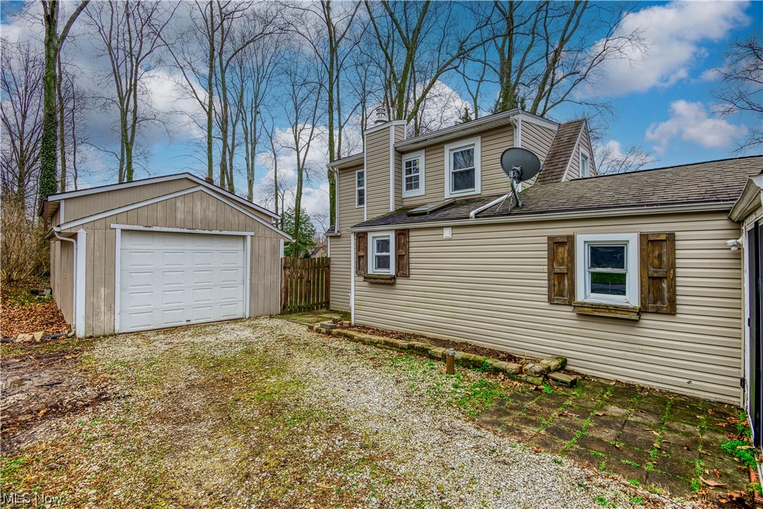 549 Perry Rd, Tallmadge, OH 44278 Estately 🧡 MLS 5020814