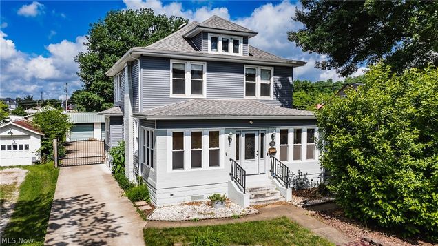 803 Leonard Avenue Belpre, OH House Sold - Photo 1 of 28. Opens carousel modal