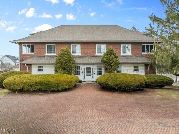 203 Glamorgan Street Alliance, OH Multifamily Active - Photo 1 of 50. Opens carousel modal