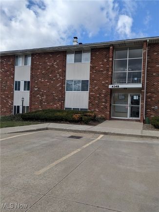 #5108924 Brunswick, OH Condo Sold - Photo 1 of 9. Opens carousel modal