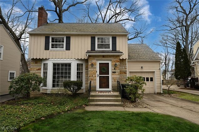 270 Melbourne Avenue Akron, OH House Sold - Photo 1 of 33. Opens carousel modal