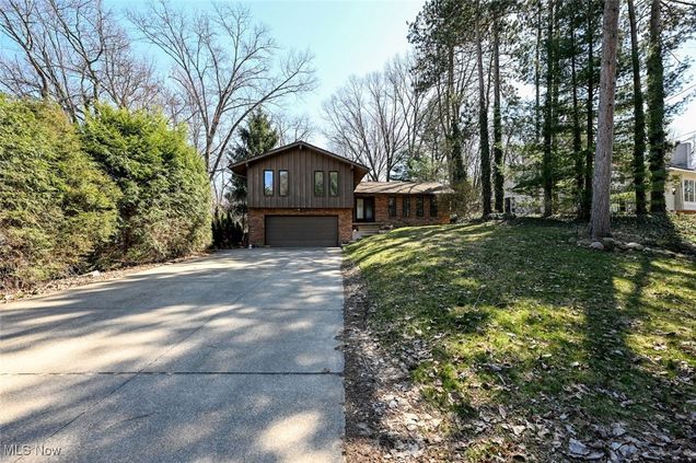 3751 Butterfield Drive Akron, OH House Sold - Photo 1 of 30. Opens carousel modal