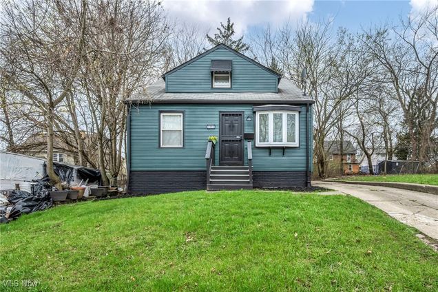 4294 E 137th Street