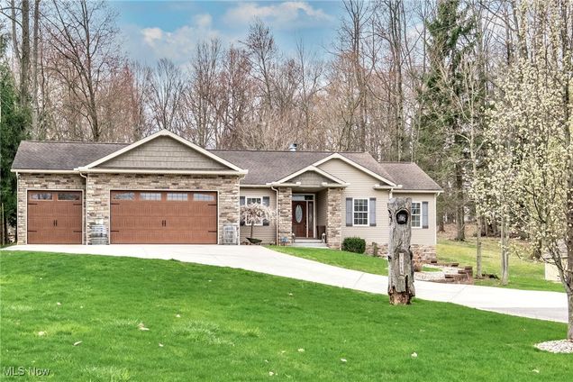 11964 Bonnie Brae Drive SW Massillon, OH House Sold - Photo 1 of 43. Opens carousel modal