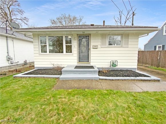 504 Dennison Avenue Akron, OH House Sold - Photo 1 of 23. Opens carousel modal