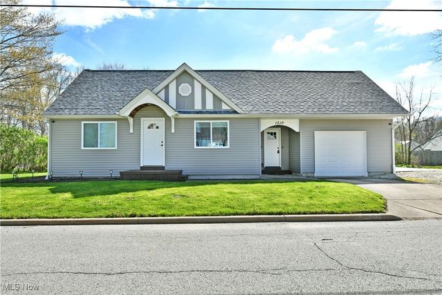 1310 Pennsylvania Avenue McDonald, OH House Sold - Photo 1 of 36. Opens carousel modal