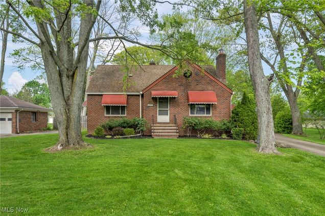 3475 Clague Road North Olmsted, OH House Sold - Photo 1 of 46. Opens carousel modal