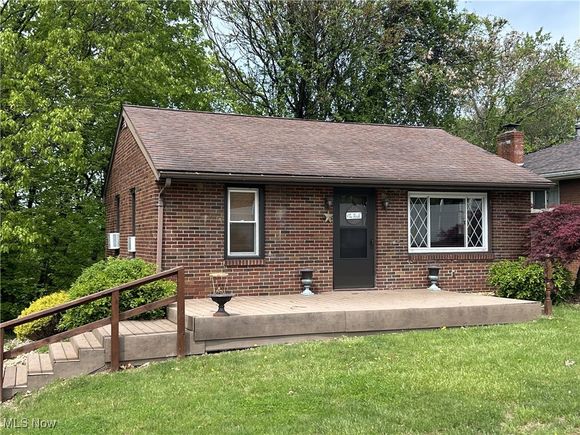 385 Truax Lane Weirton, WV House Contingent - Photo 1 of 20. Opens carousel modal