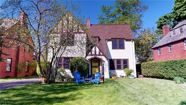 3112 Ludlow Road Shaker Heights, OH House Sold - Photo 1 of 33. Opens carousel modal