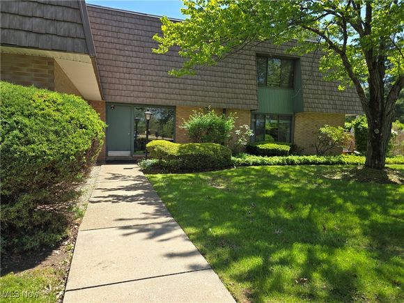 459 W Streetsboro Street Unit F