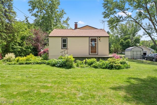 632 Cove Boulevard Coventry, OH House Sold - Photo 1 of 38. Opens carousel modal