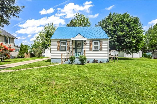 2219 20th Street NE Canton, OH House Sold - Photo 1 of 23. Opens carousel modal