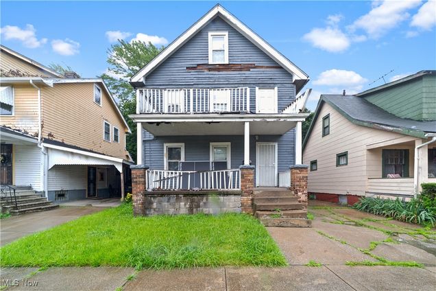 1093 E 147th Street Cleveland, OH Multifamily Pending - Photo 1 of 30. Opens carousel modal