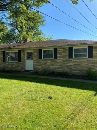 12920 Fountain Court Strongsville, OH Multifamily Active - Photo 1 of 19. Opens carousel modal