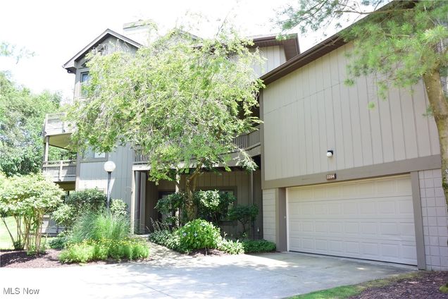 2284 Stone Creek Trail Cuyahoga Falls, OH Condo Pending - Photo 1 of 32. Opens carousel modal