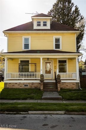 511 S Walnut Street