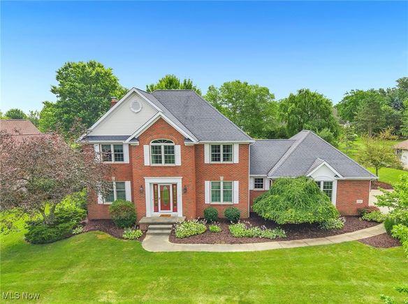 2370 Greenview Drive Uniontown, OH House Active - Photo 1 of 49. Opens carousel modal
