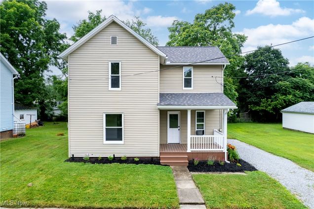611 Garfield Avenue Orrville, OH House Active - Photo 1 of 29. Opens carousel modal