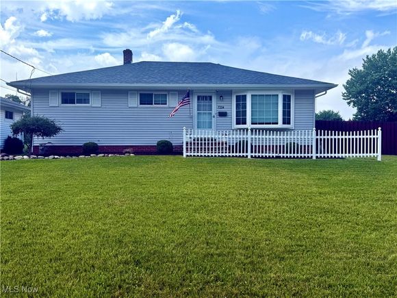 7224 Meadow Lane