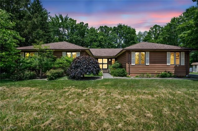 12425 Sperry Road Chesterland, OH House Active - Photo 1 of 48. Opens carousel modal