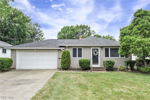 3990 River Lane Rocky River, OH House Pending - Photo 1 of 39. Opens carousel modal