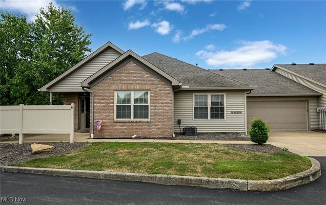 1412 Tewksbury Circle Unit 1C