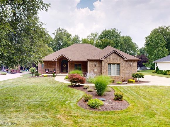 5900 Valley Parkway