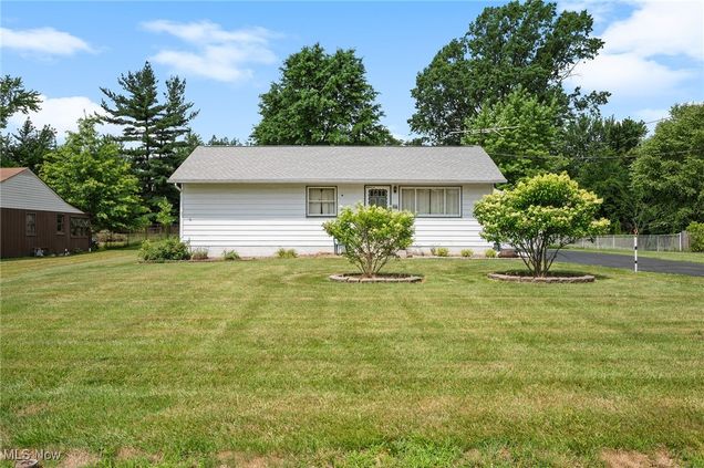 106 Briarleigh Drive