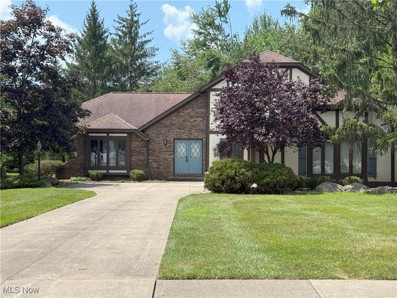 4759 Sentinel Drive Brecksville, OH House Active - Photo 1 of 27. Opens carousel modal