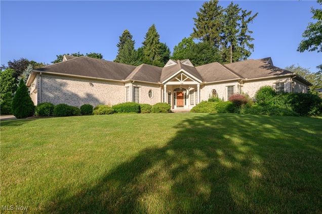 1110 Mansion Drive