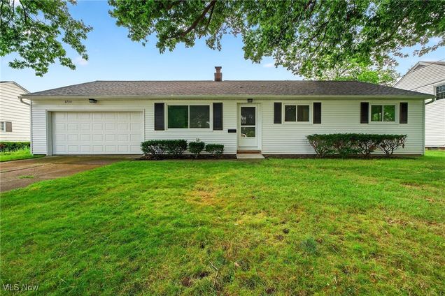 2735 W Asplin Drive Rocky River, OH House Active - Photo 1 of 48. Opens carousel modal