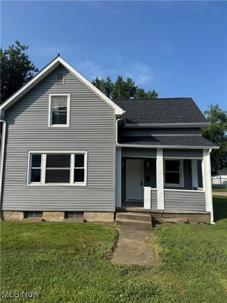 932 Keen Street Zanesville, OH House Active - Photo 1 of 15. Opens carousel modal