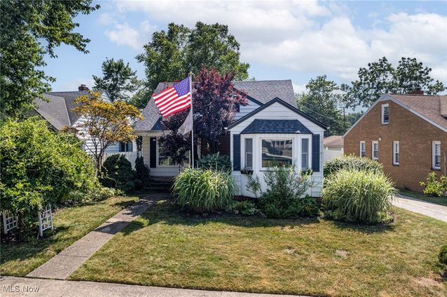 6342 Chestnut Hills Drive