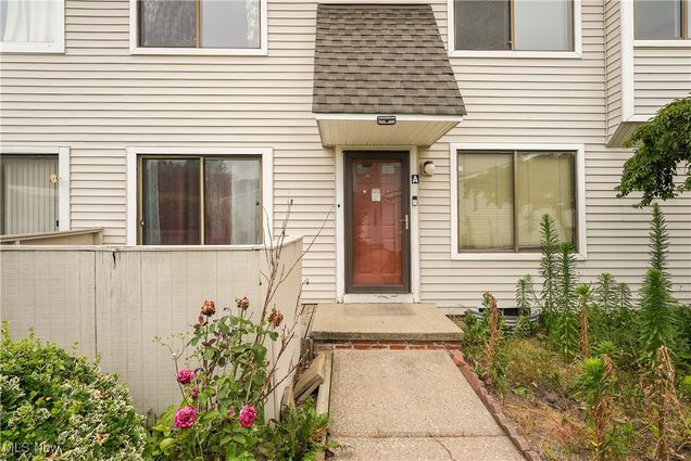 5520 Bretton Court Unit 5-A