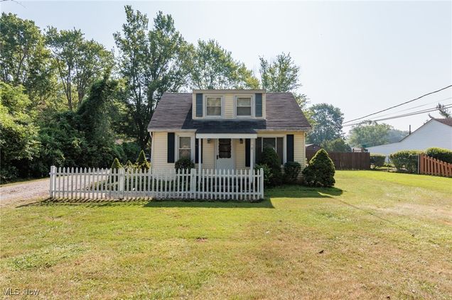 6427 Mackenzie Road