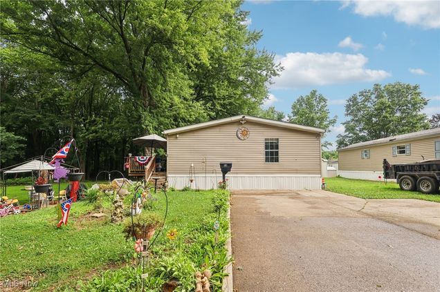 3946 Reid Avenue Unit G8