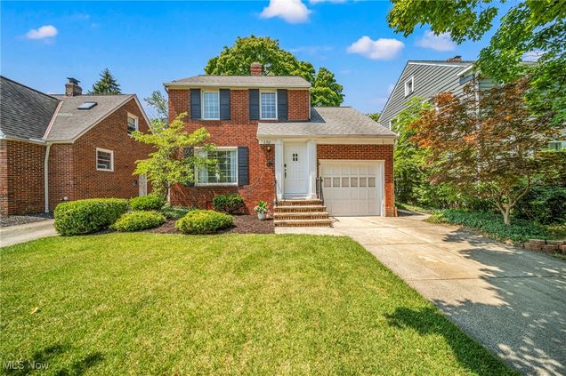 130 Sunnycliff Drive
