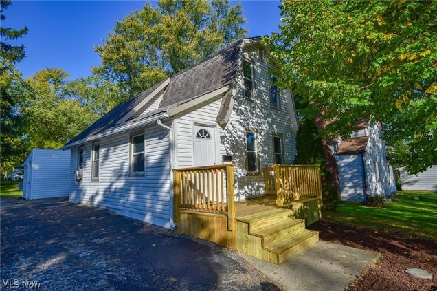 227 N East Street Medina, OH House Active - Photo 1 of 12. Opens carousel modal
