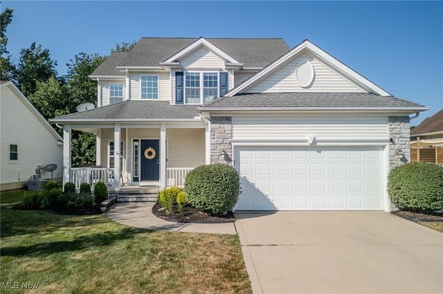 1625 Clipper Cove , OH House Contingent - Photo 1 of 48. Opens carousel modal