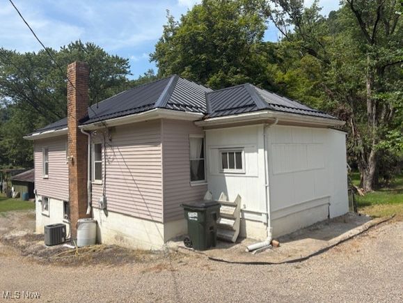 2718 Township Road 380 Toronto, OH House Active - Photo 1 of 29. Opens carousel modal
