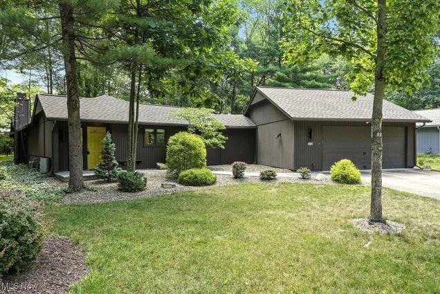 10125 Maple Branch Trail