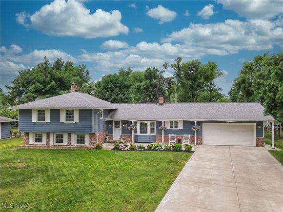 950 W Mill Drive Highland Heights, OH House Active - Photo 1 of 41. Opens carousel modal