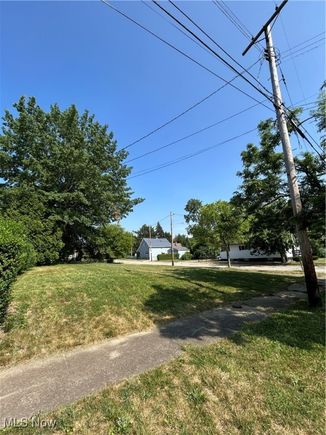 4259 E 162nd Street Cleveland, OH Plot of land Active - Photo 1 of 4. Opens carousel modal