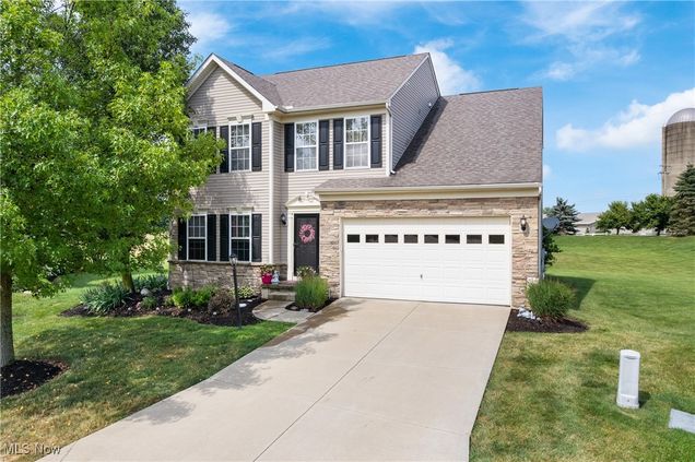 3135 Crooked Creek Circle Medina, OH House Active - Photo 1 of 39. Opens carousel modal